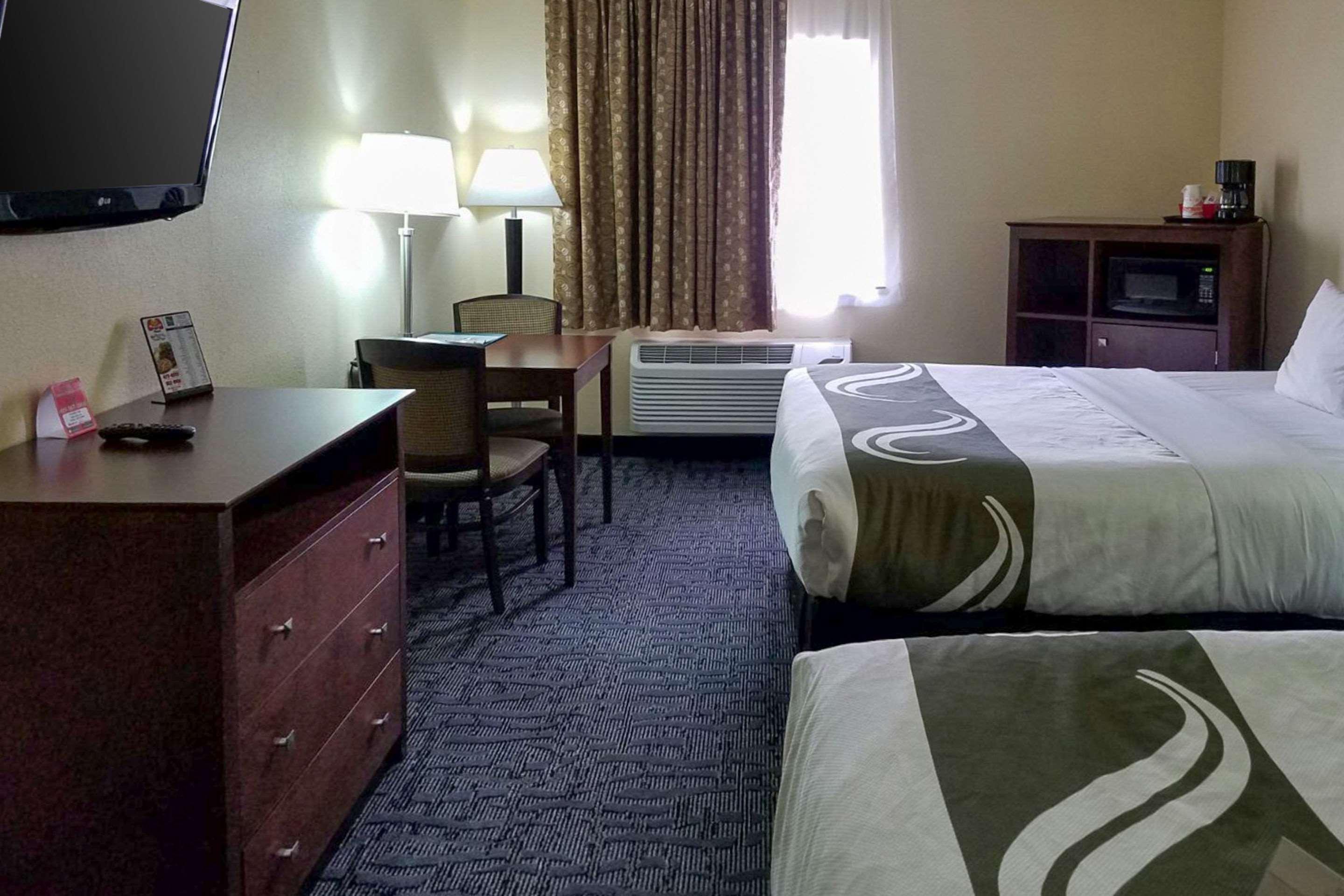 Quality Inn Toledo Bagian luar foto